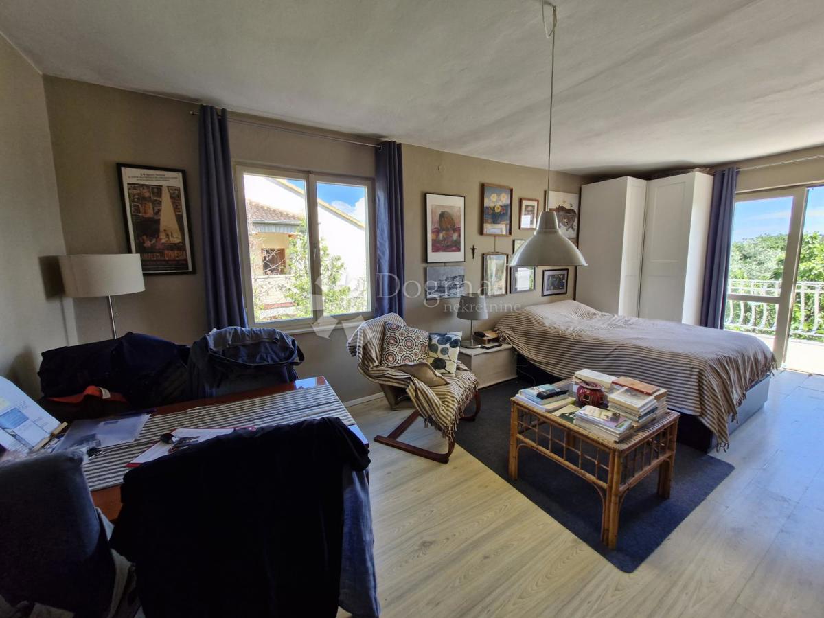 Hiša Rovinj, 400m2
