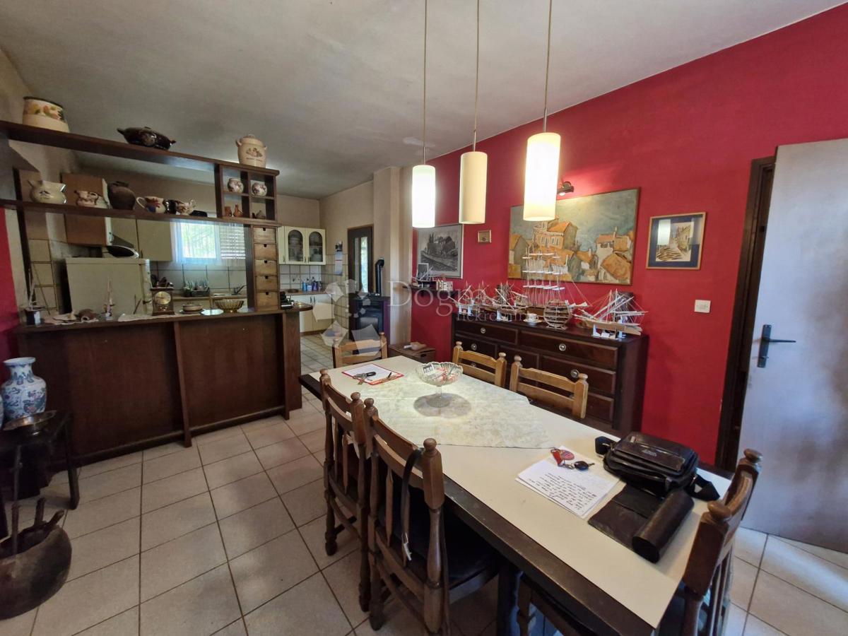 Hiša Rovinj, 400m2