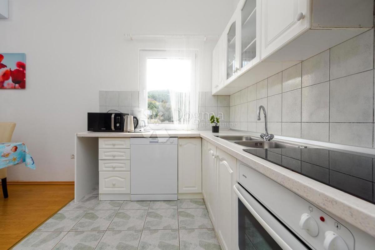 Hiša Mrljane, Pašman, 270m2