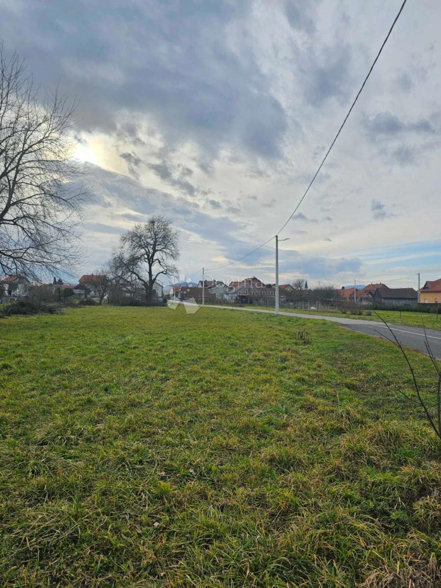 Kmetijsko zemljišče Črnec Biškupečki, Varaždin, 1.730m2
