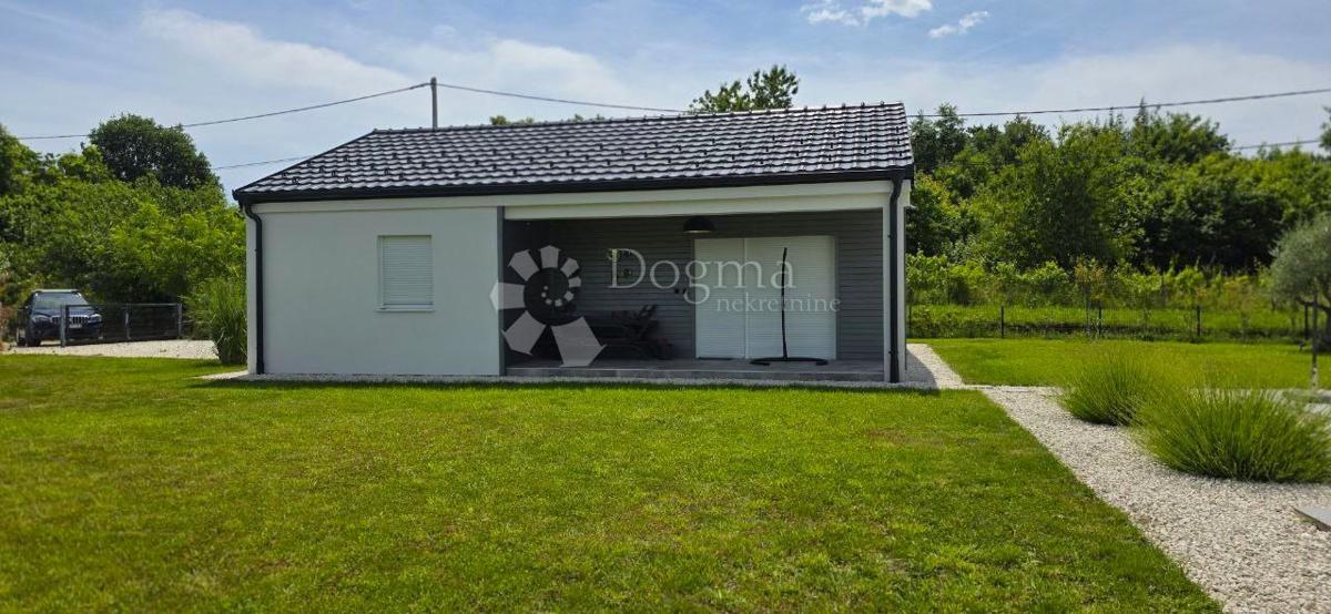 Hiša Labin, 102m2