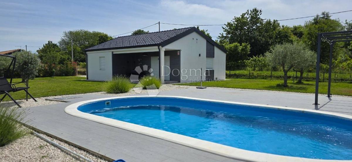Hiša Labin, 102m2