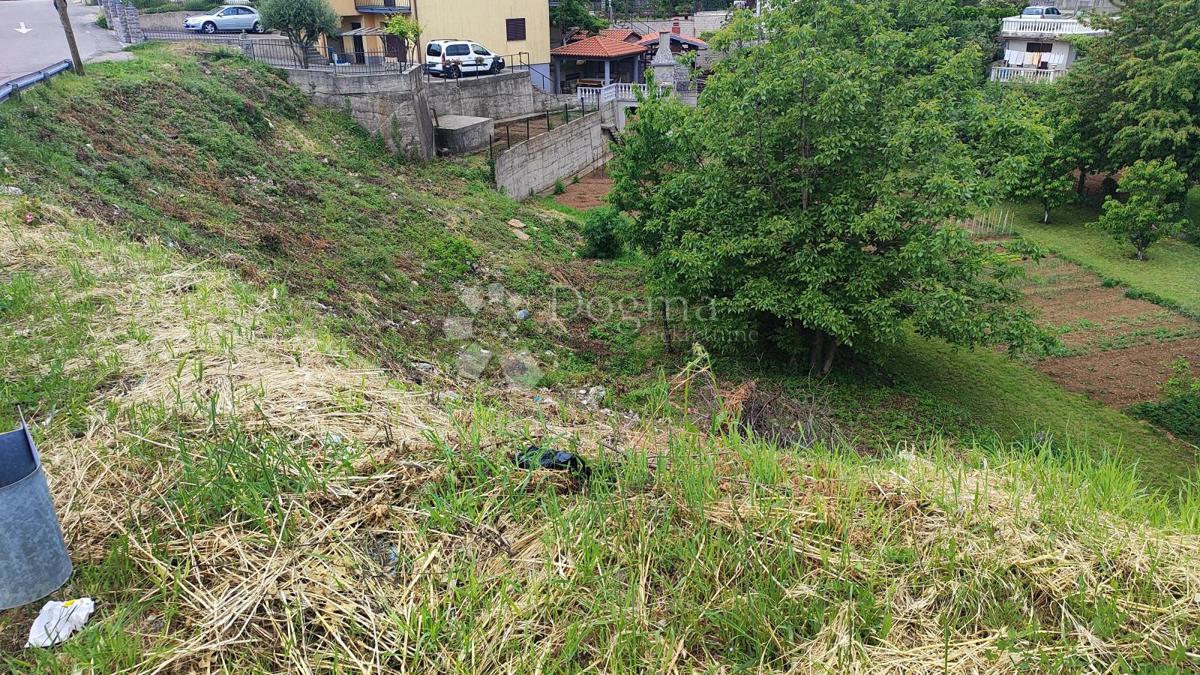 Zazidljivo zemljišče Marinići, Viškovo, 938m2