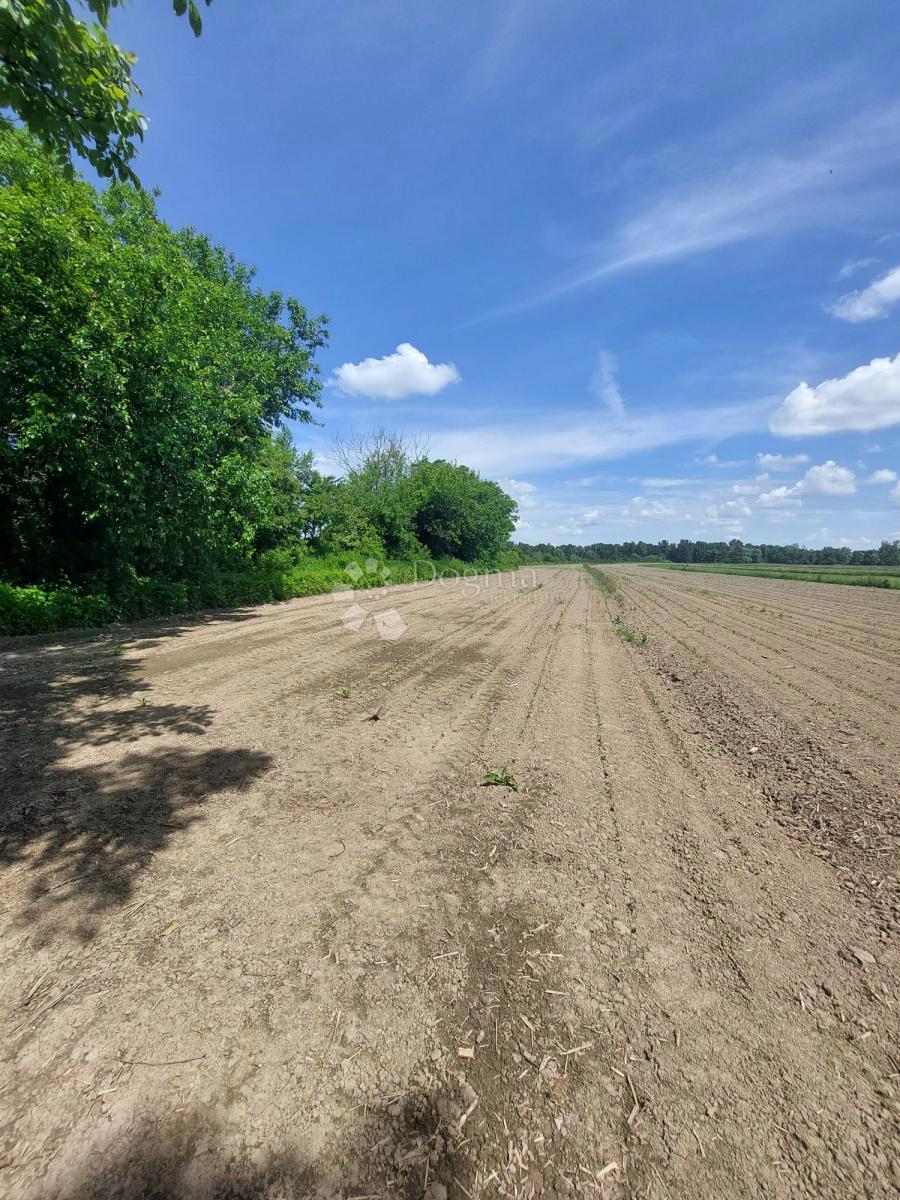 Hiša Kratečko, Sisak - Okolica, 72m2
