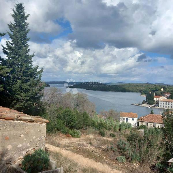 Zazidljivo zemljišče Luka, Sali, 2.150m2