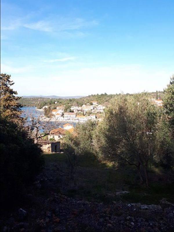 Zazidljivo zemljišče Luka, Sali, 2.150m2