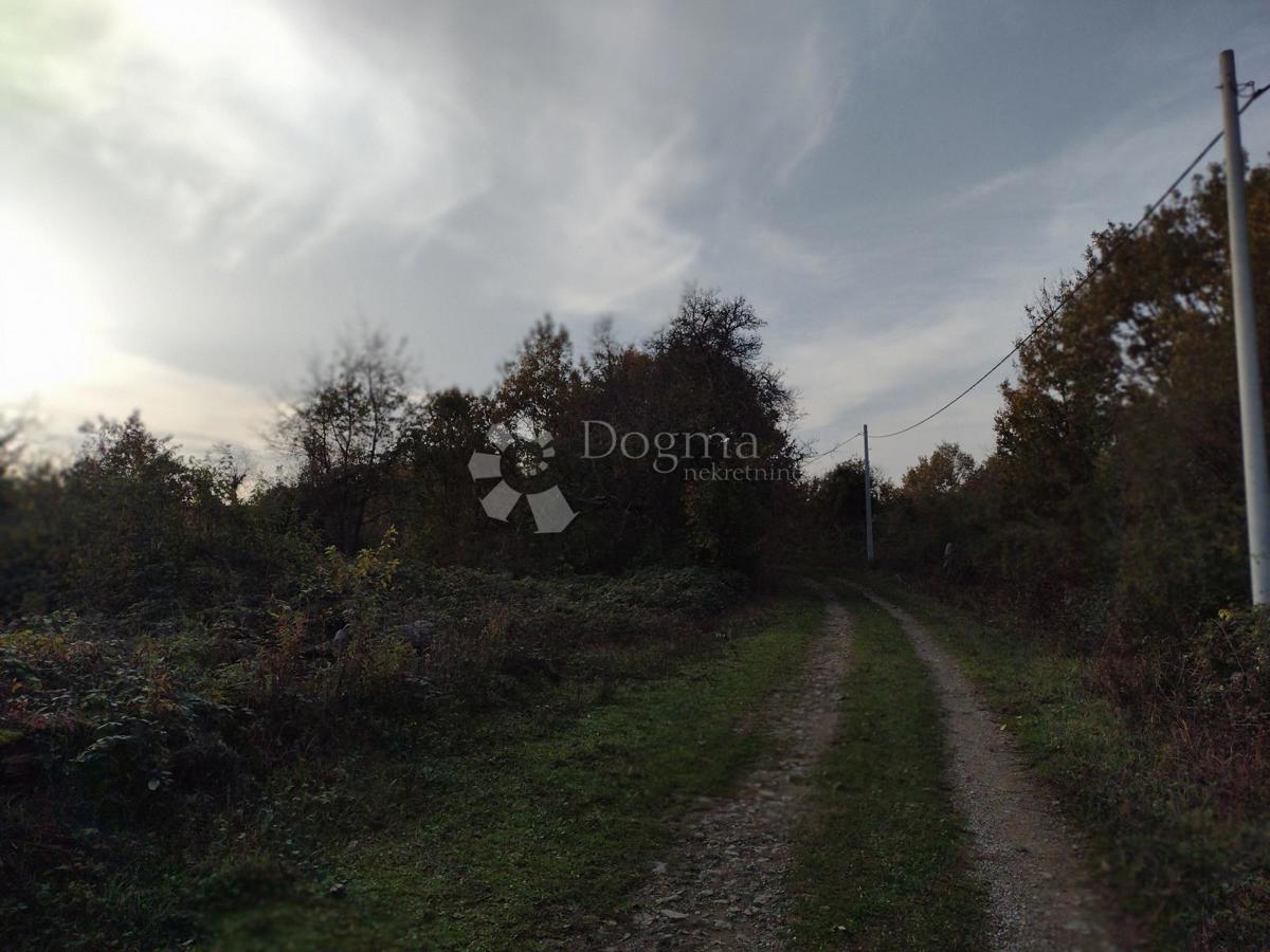 Zemljišče Ostrožin, Gvozd, 91.644m2