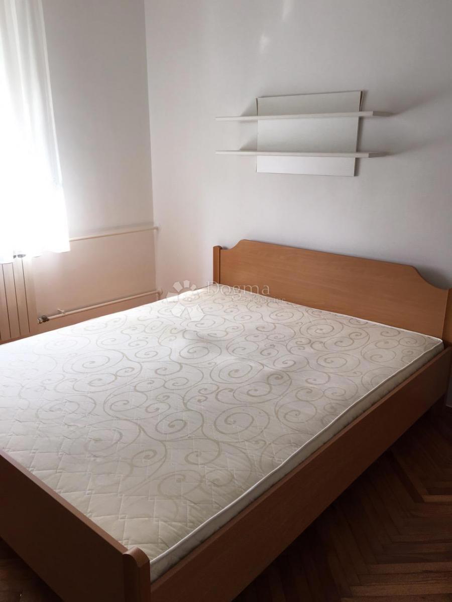 Hiša Resnik, Peščenica - Žitnjak, 240m2