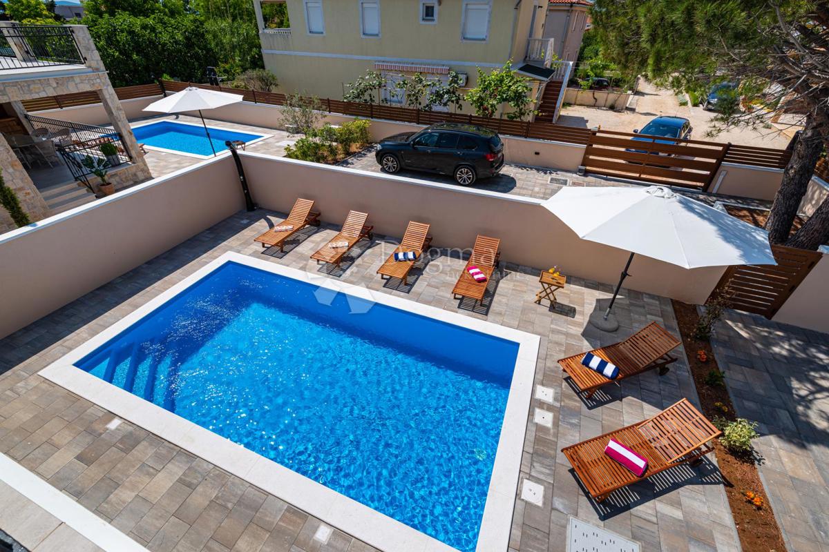 Hiša Privlaka, 560m2
