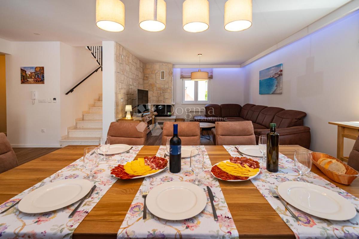 Hiša Privlaka, 560m2