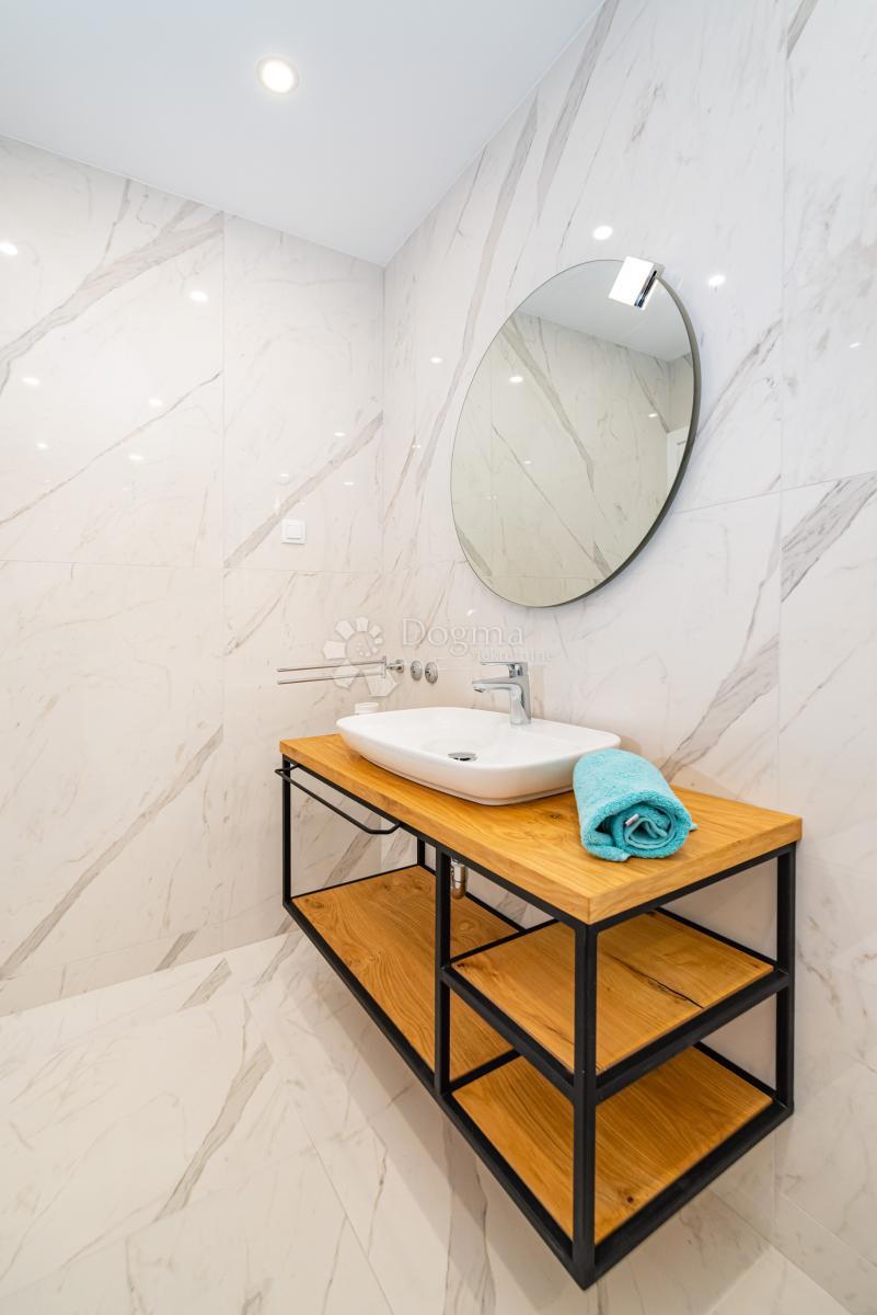 Hiša Privlaka, 560m2