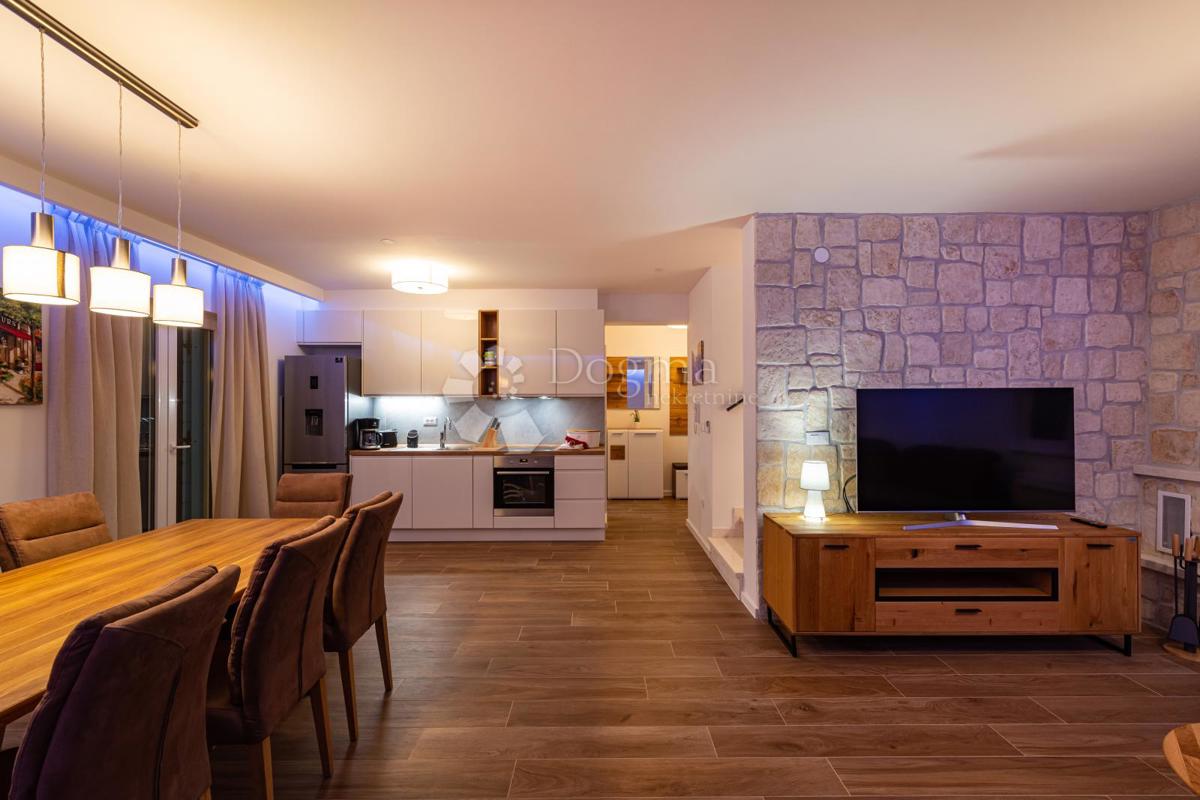 Hiša Privlaka, 560m2