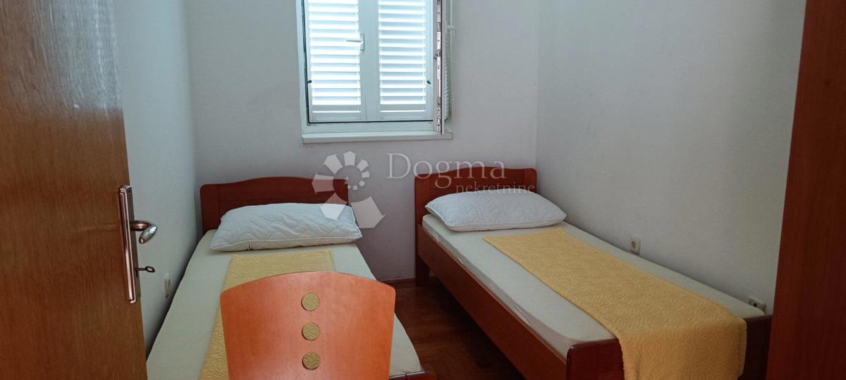 Apartma Bogovići, Malinska-Dubašnica, 61m2