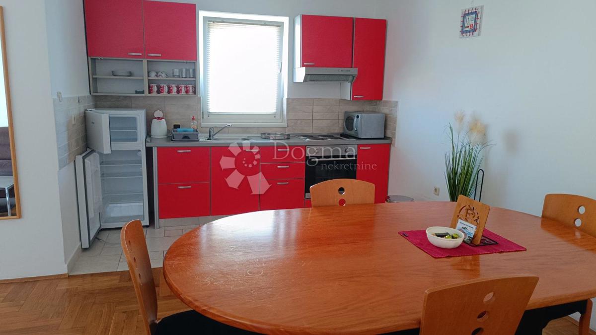 Apartma Bogovići, Malinska-Dubašnica, 61m2