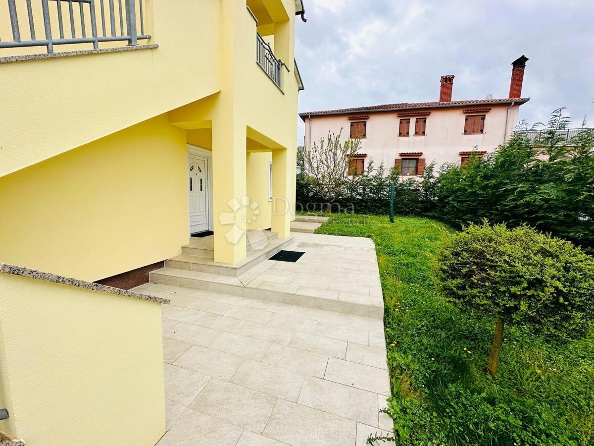 Hiša Rovinjsko Selo, Rovinj, 250m2