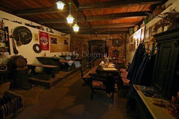 Hiša Zmajevac, Kneževi Vinogradi, 51m2