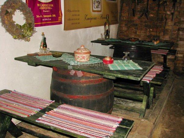 Hiša Zmajevac, Kneževi Vinogradi, 51m2