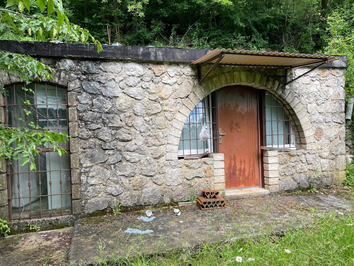 Kmetijsko zemljišče Bregi, Matulji, 1.046m2