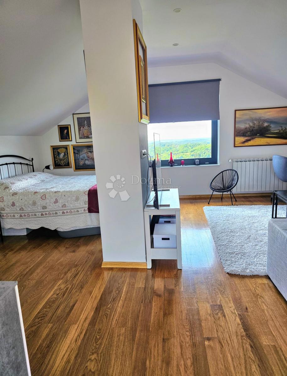 Hiša Gornje Psarjevo, Sveti Ivan Zelina, 155,04m2
