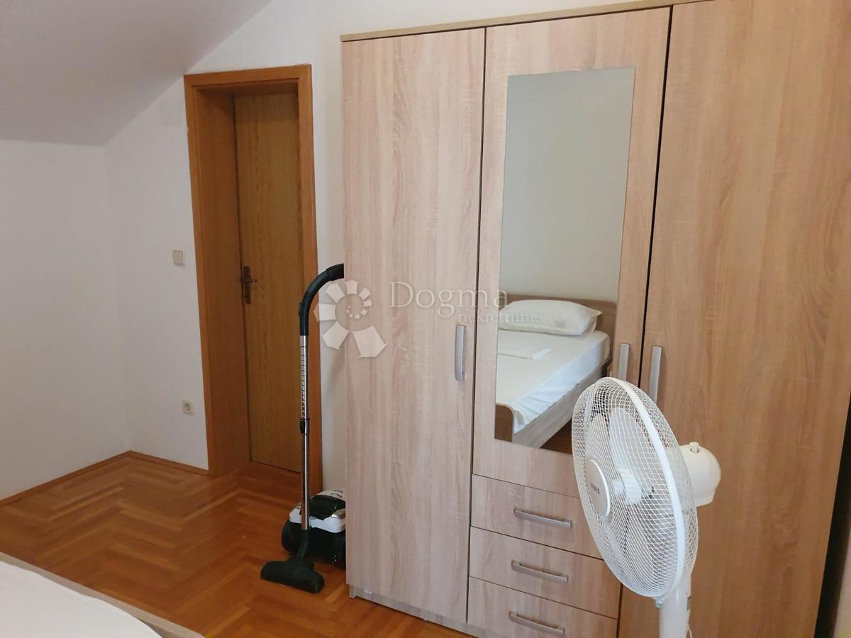Stanovanje Sutivan, 43m2