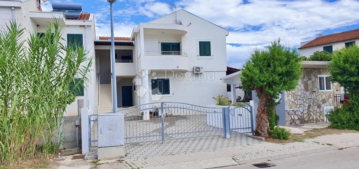 Hiša Sućuraj, 258,88m2