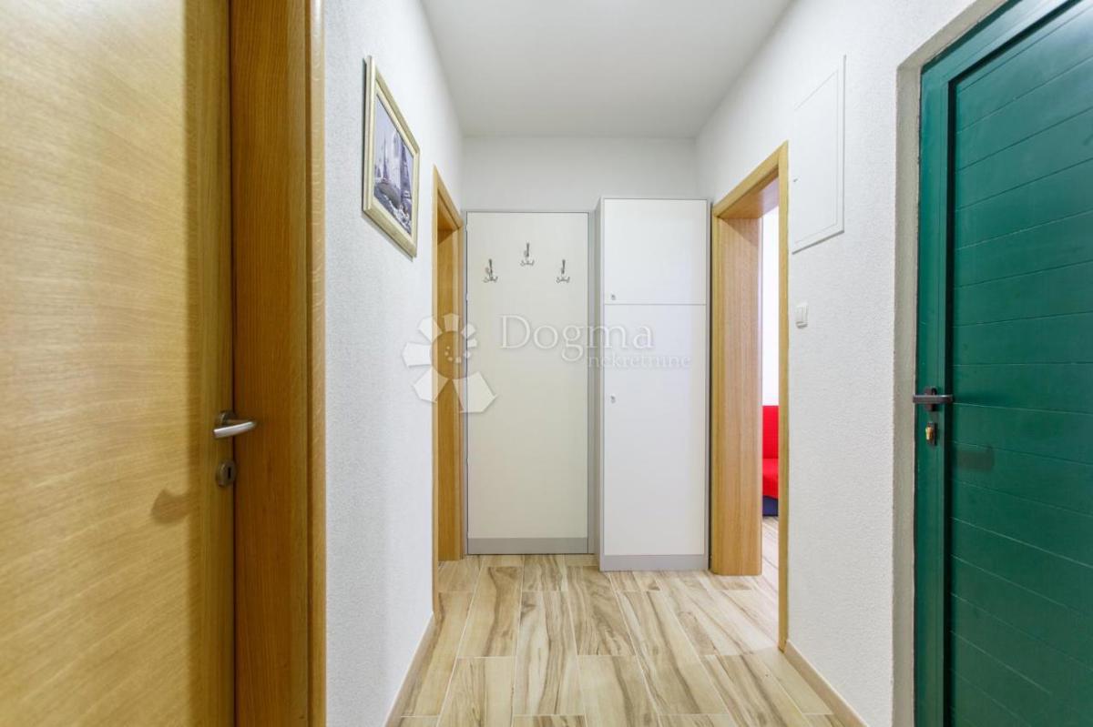Hiša Sućuraj, 258,88m2