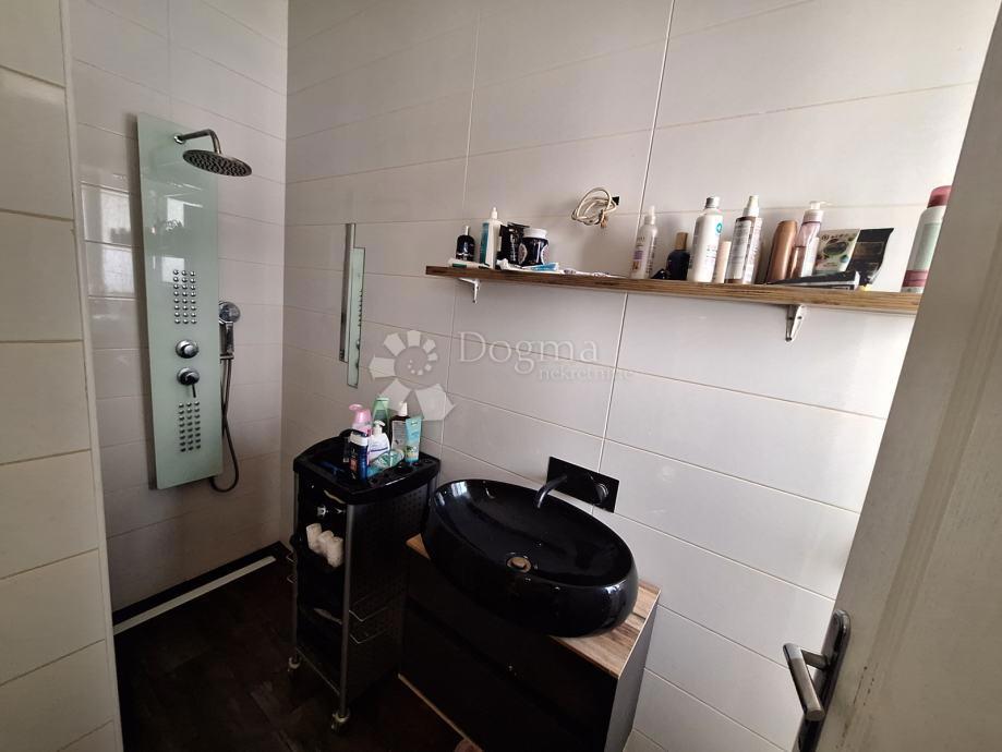 Stanovanje Gornji grad / Centar, Osijek, 60m2