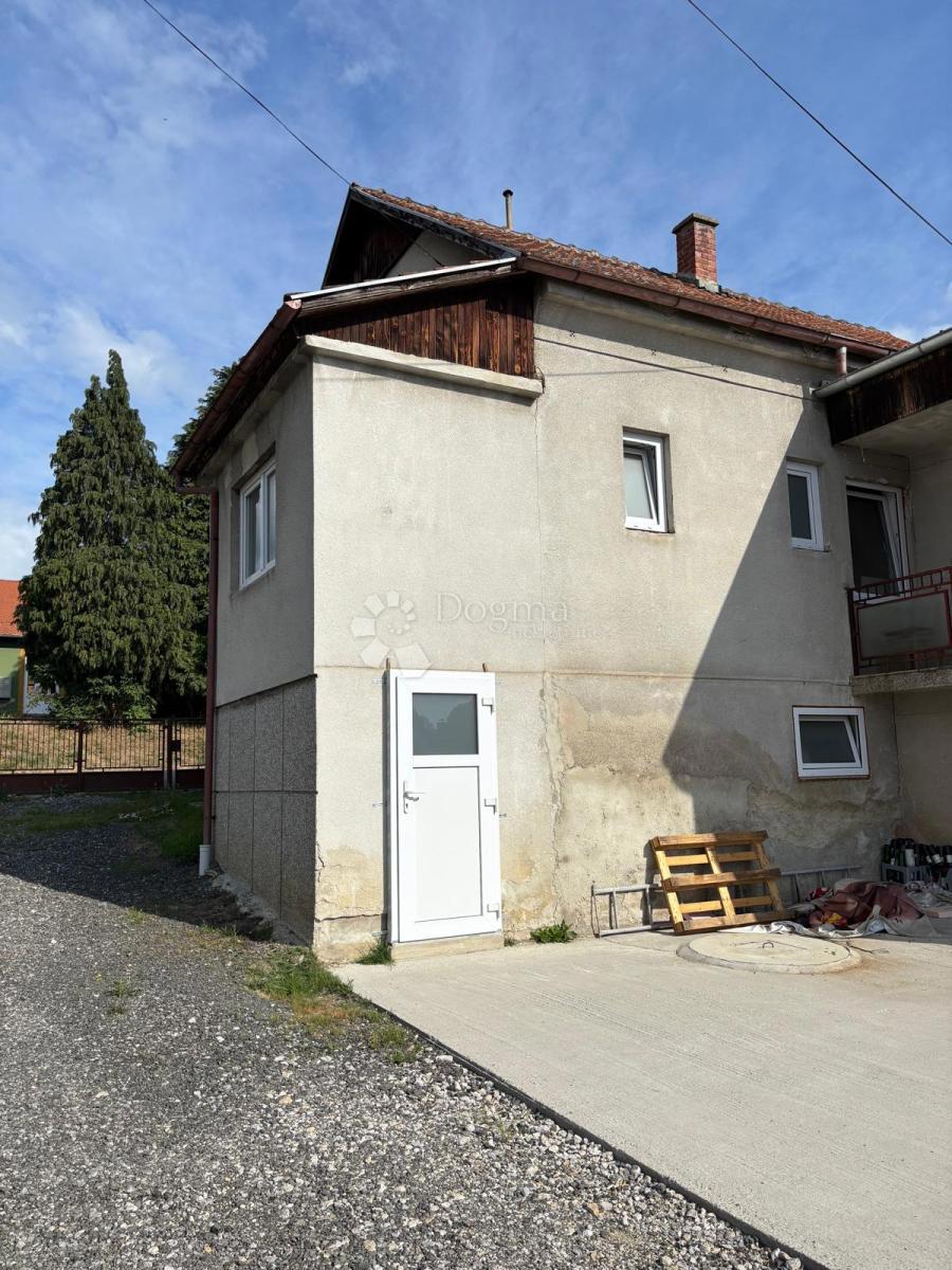 Hiša Bela, Novi Marof, 1.622m2