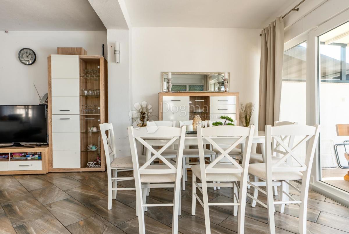 Apartma Crikvenica, 120m2