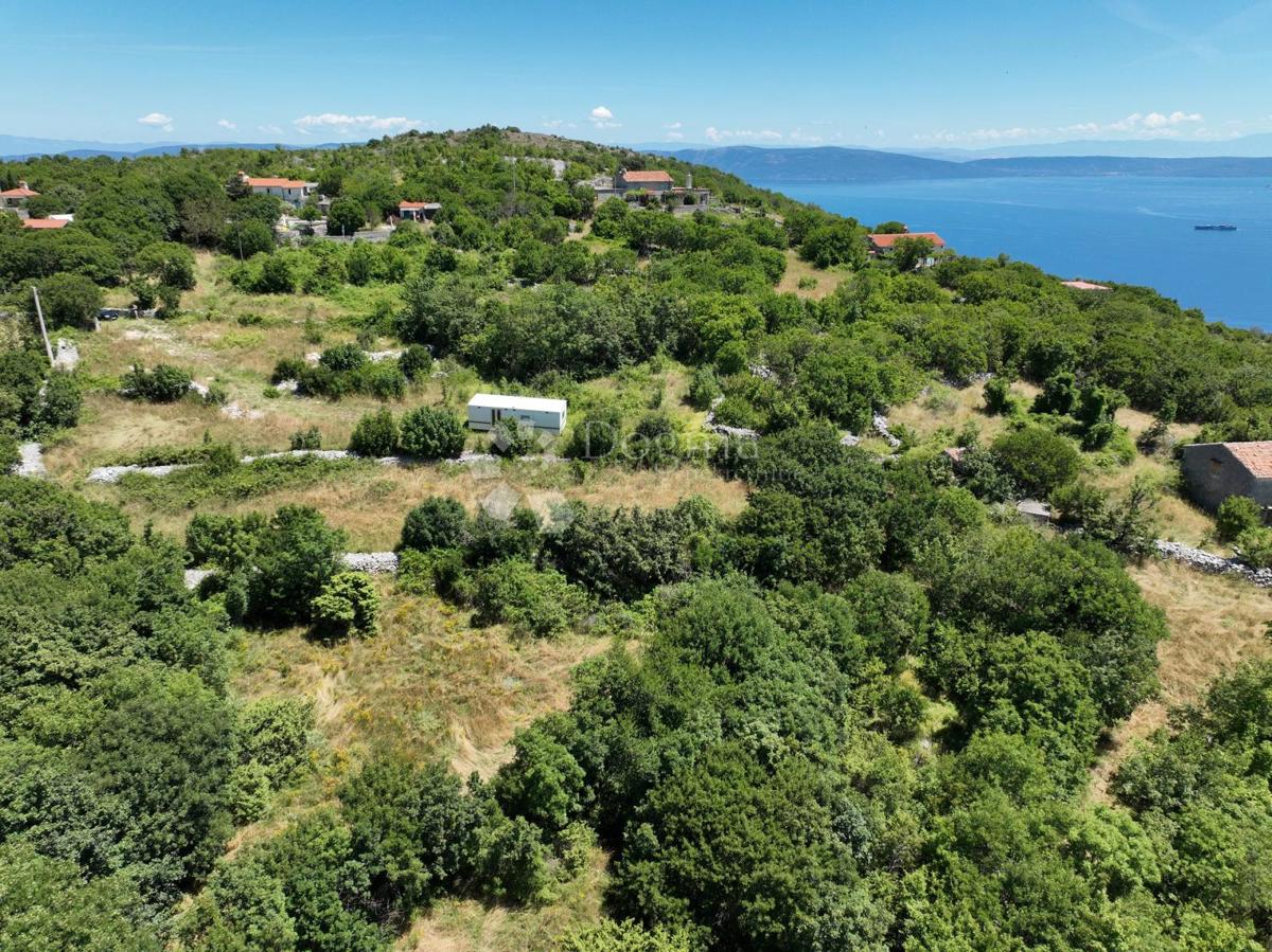 Zemljišče Labin, 1200m2