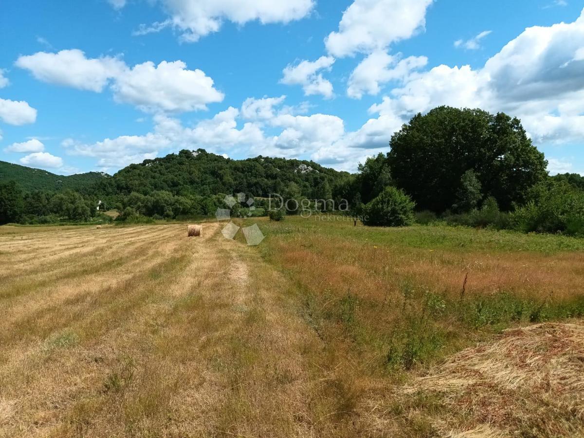 Kmetijsko zemljišče Klanac, Gospić - Okolica, 1.515m2