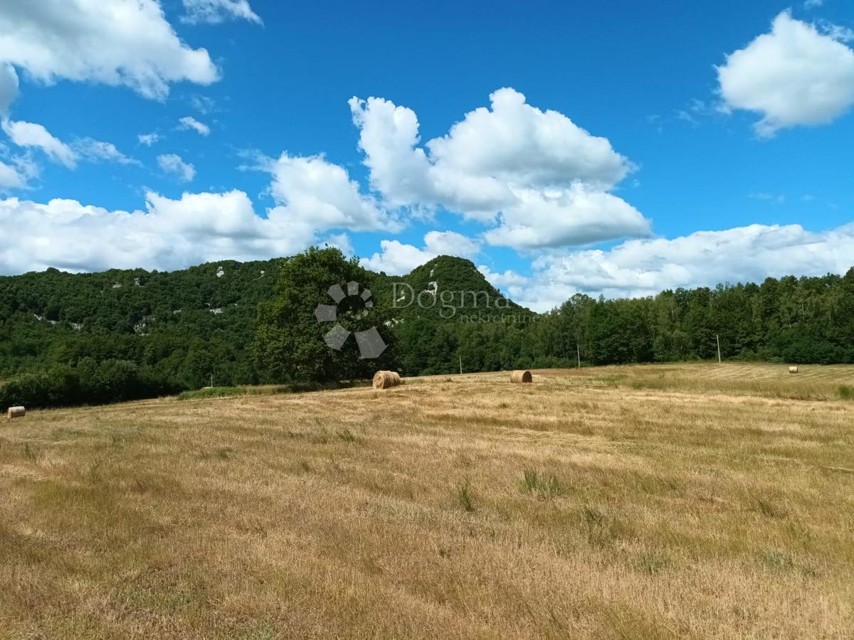 Kmetijsko zemljišče Klanac, Gospić - Okolica, 1.515m2