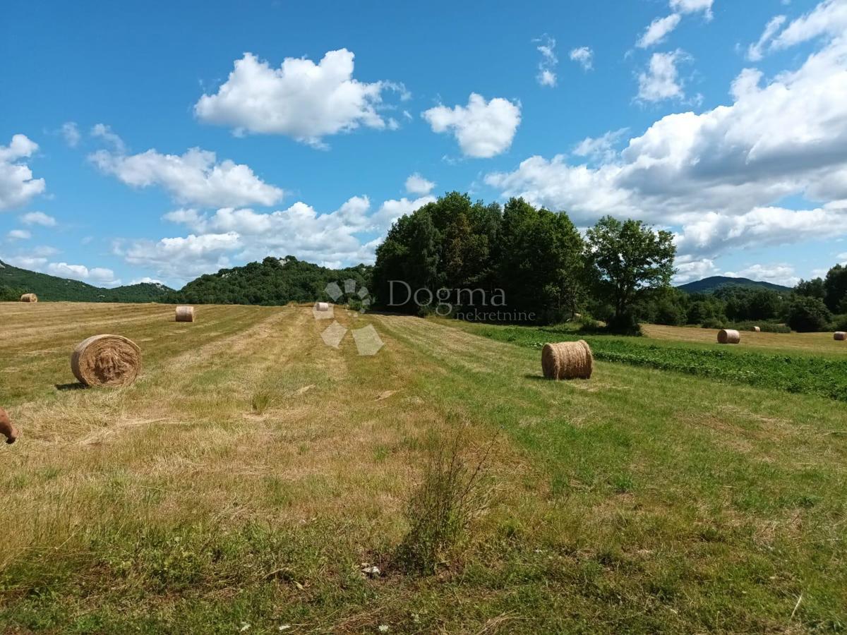 Kmetijsko zemljišče Klanac, Gospić - Okolica, 1.515m2