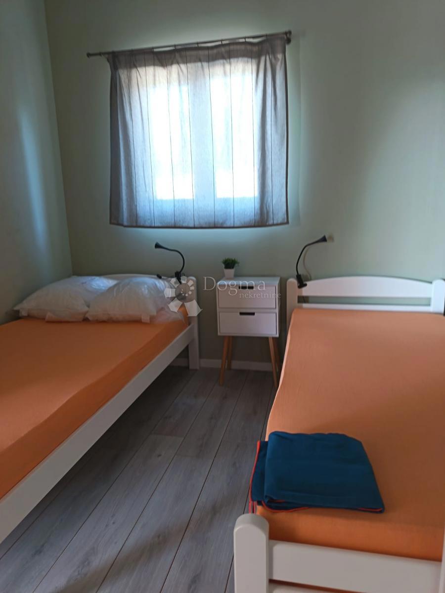 Hiša Rovanjska, Jasenice, 140m2