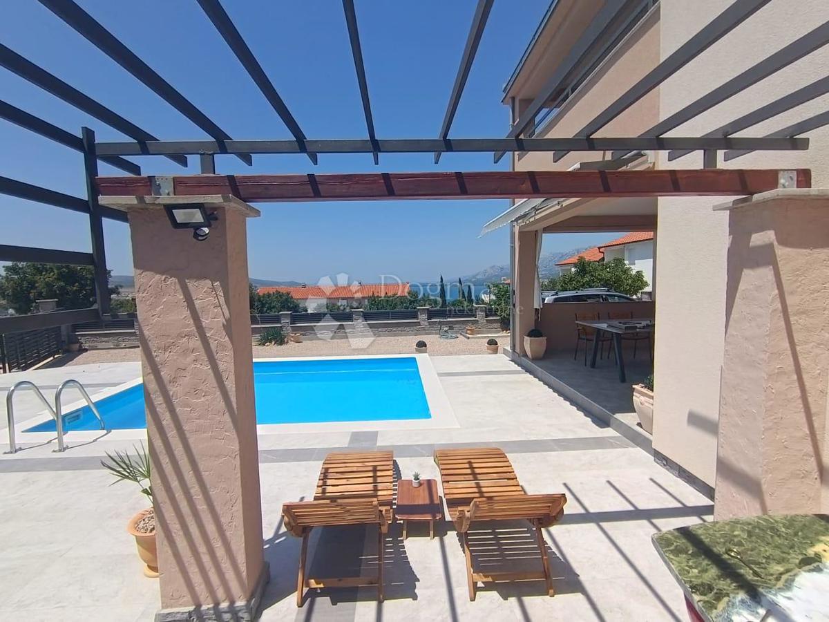 Hiša Rovanjska, Jasenice, 140m2