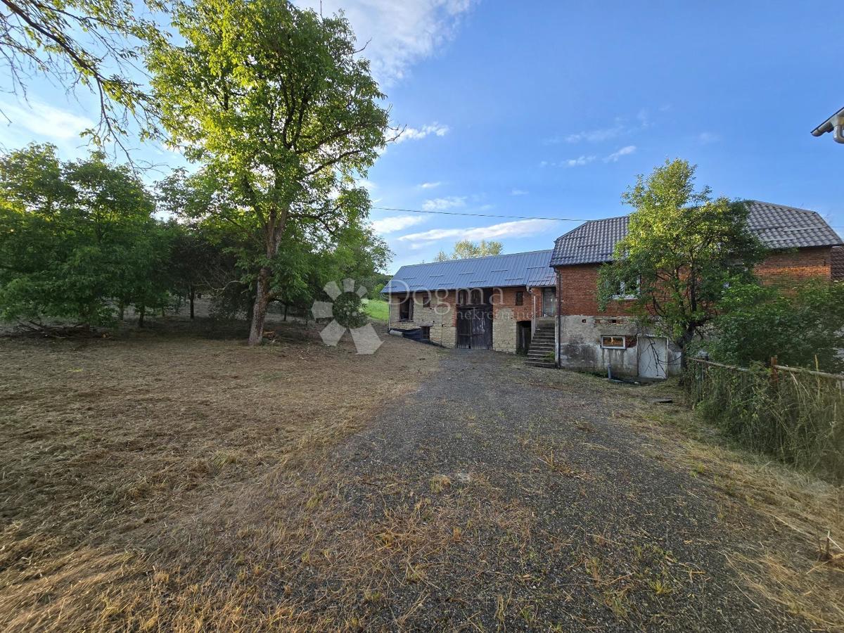 Hiša Ključ, Novi Marof, 1.219m2