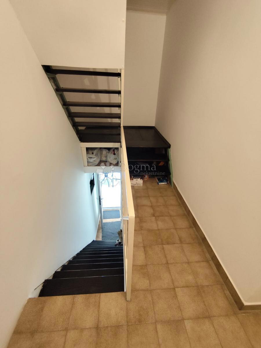 Hiša Zaton, Šibenik - Okolica, 130m2