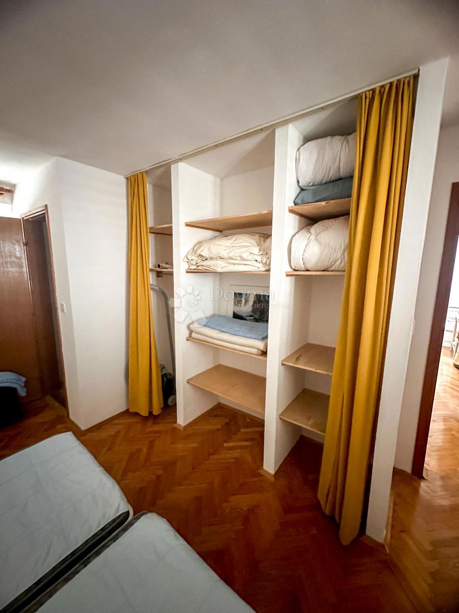 Hiša Primošten, 150m2