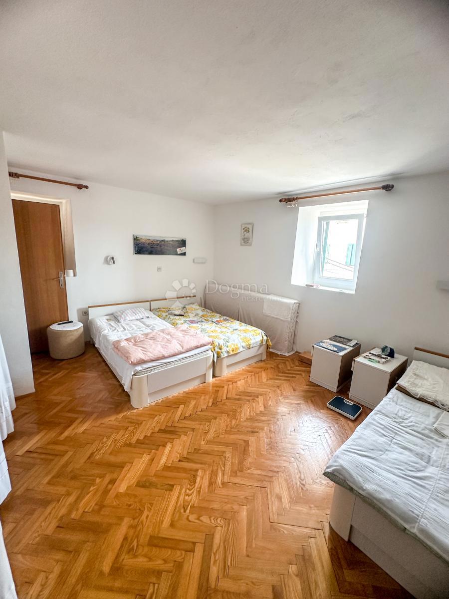 Hiša Primošten, 150m2