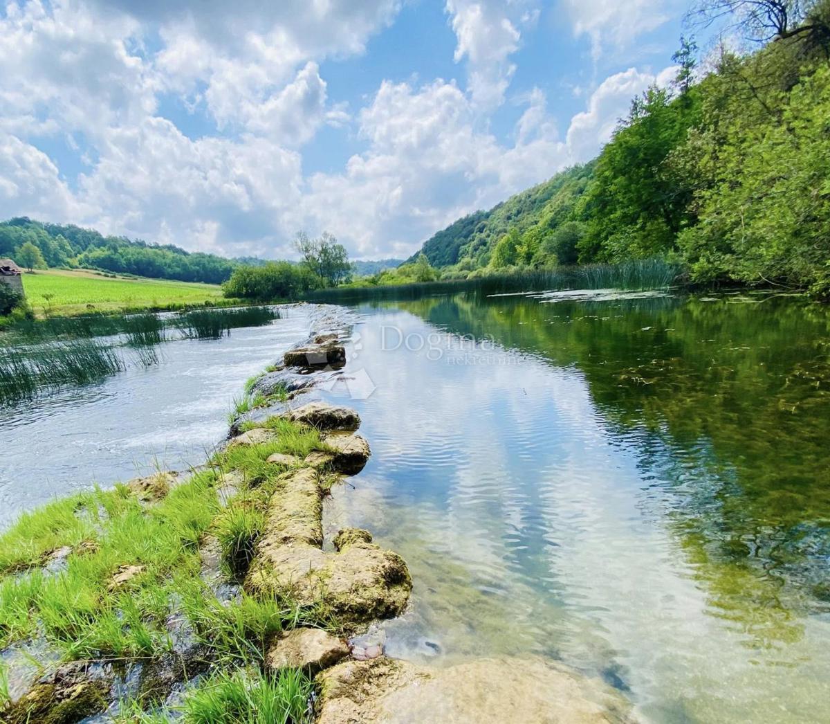 Hiša Korana, Rakovica, 153.299m2