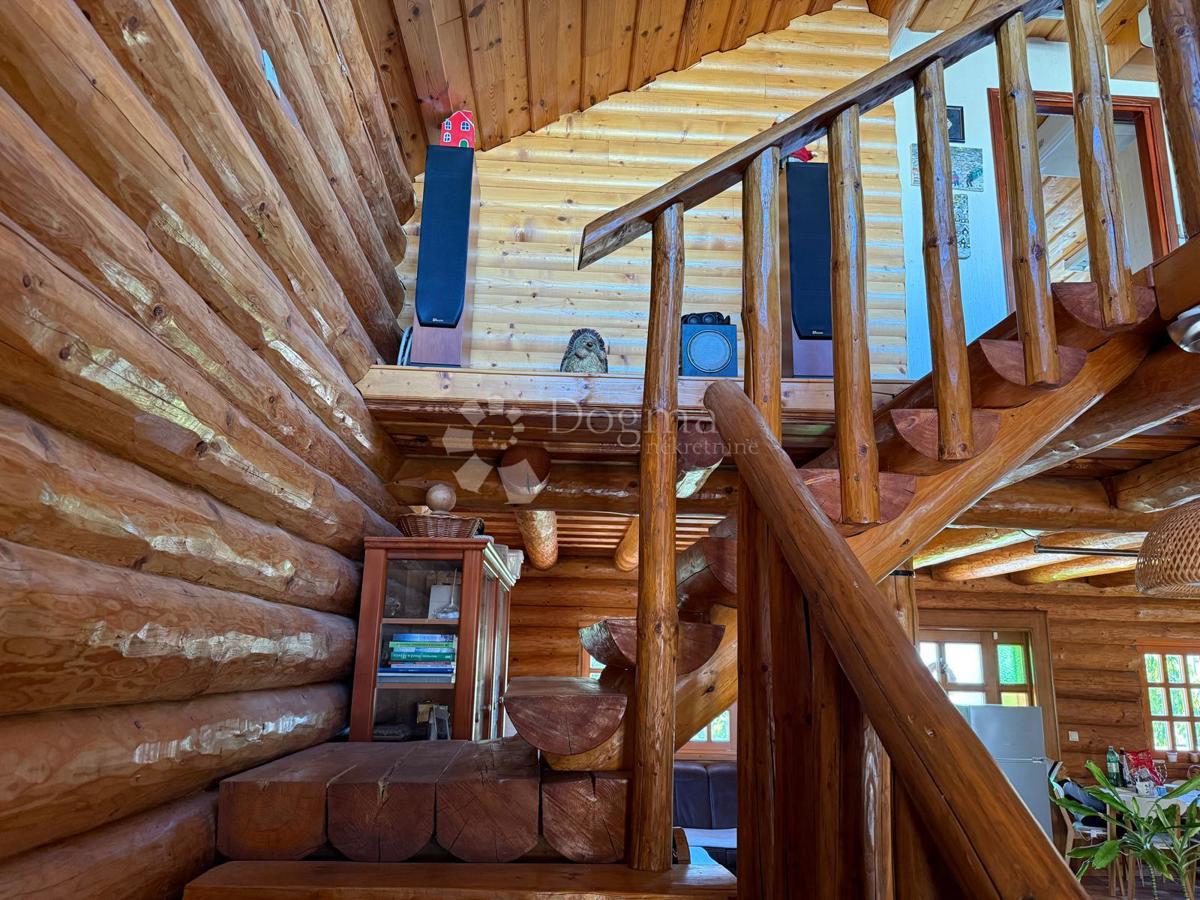 Poslovni prostor Selnik, Maruševec, 670m2