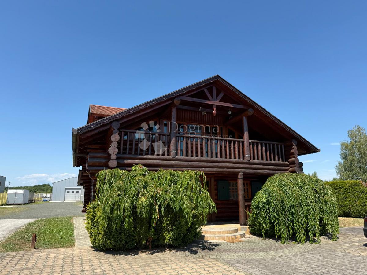 Poslovni prostor Selnik, Maruševec, 670m2