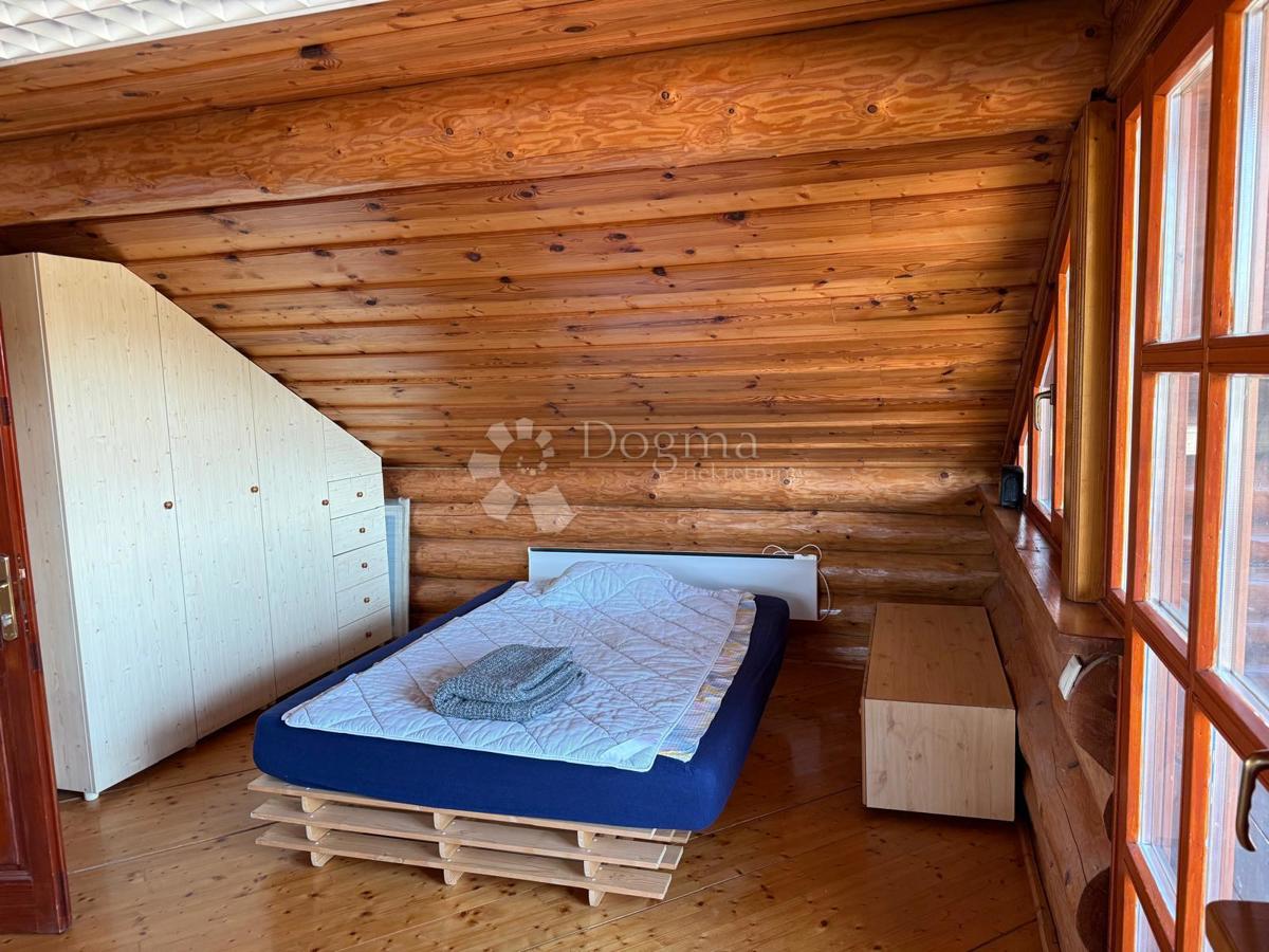 Poslovni prostor Selnik, Maruševec, 670m2
