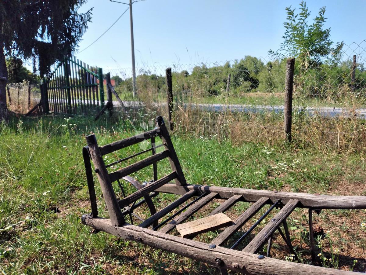 Hiša Donji Hrastovac, Sunja, 144m2