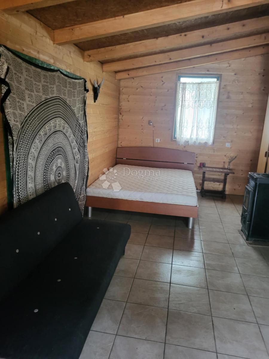 Hiša Donji Hrastovac, Sunja, 144m2