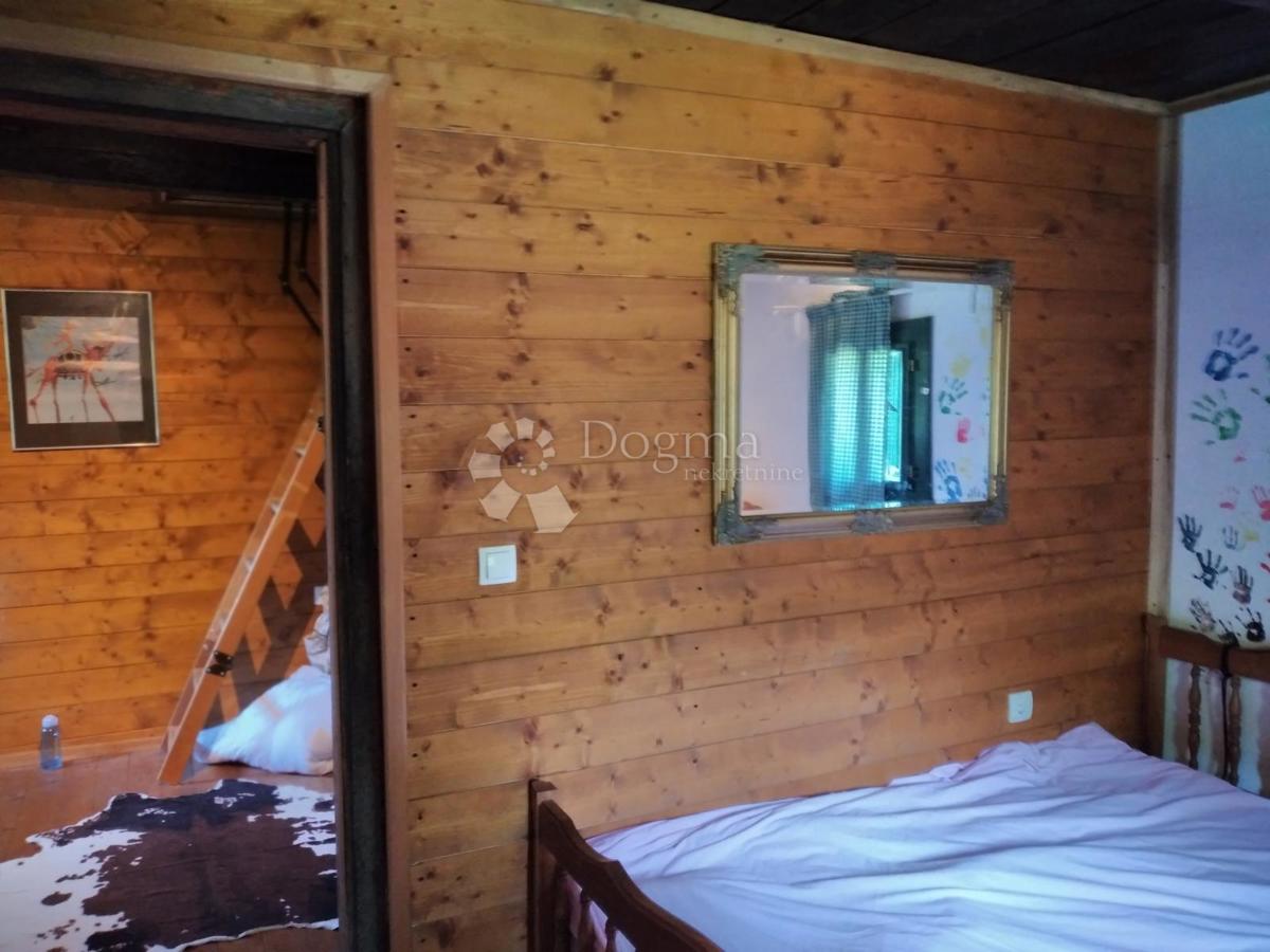 Hiša Donji Hrastovac, Sunja, 144m2