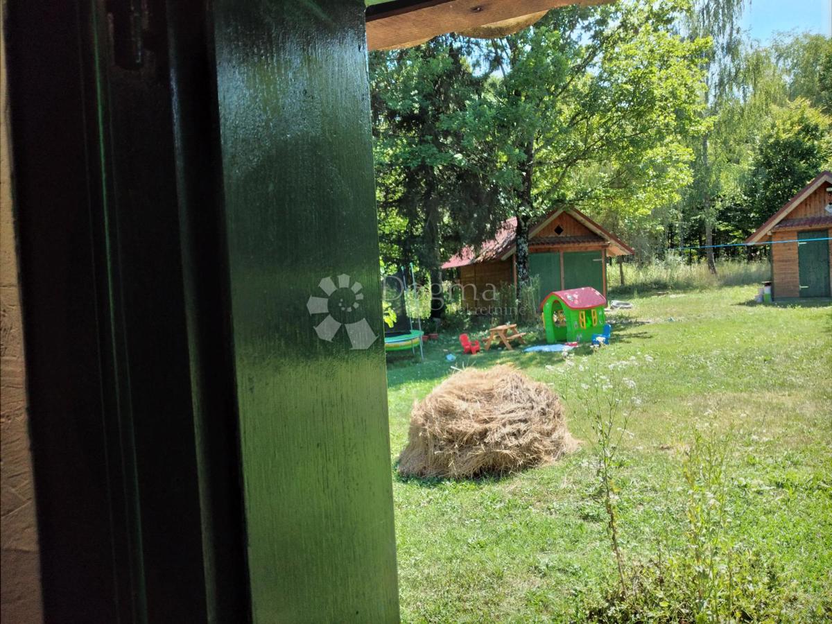 Hiša Donji Hrastovac, Sunja, 144m2