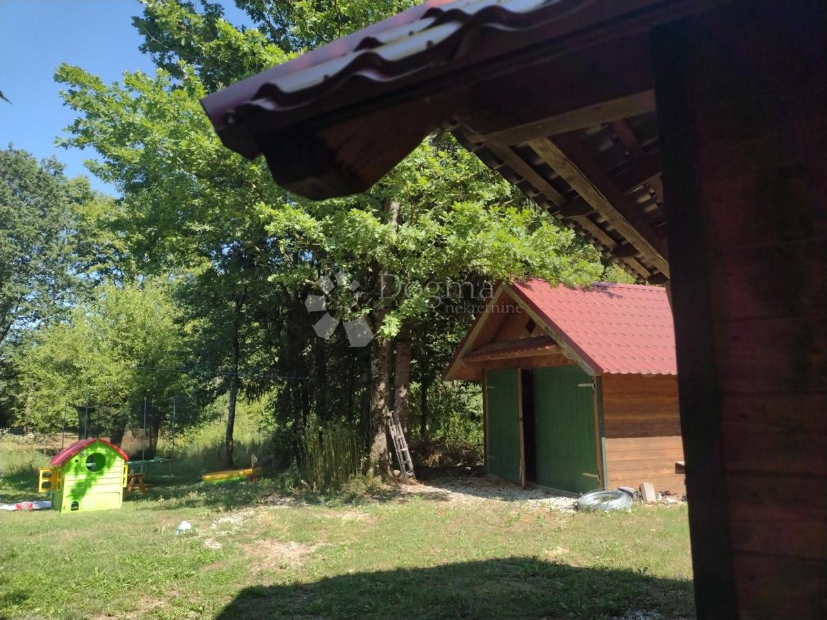 Hiša Donji Hrastovac, Sunja, 144m2