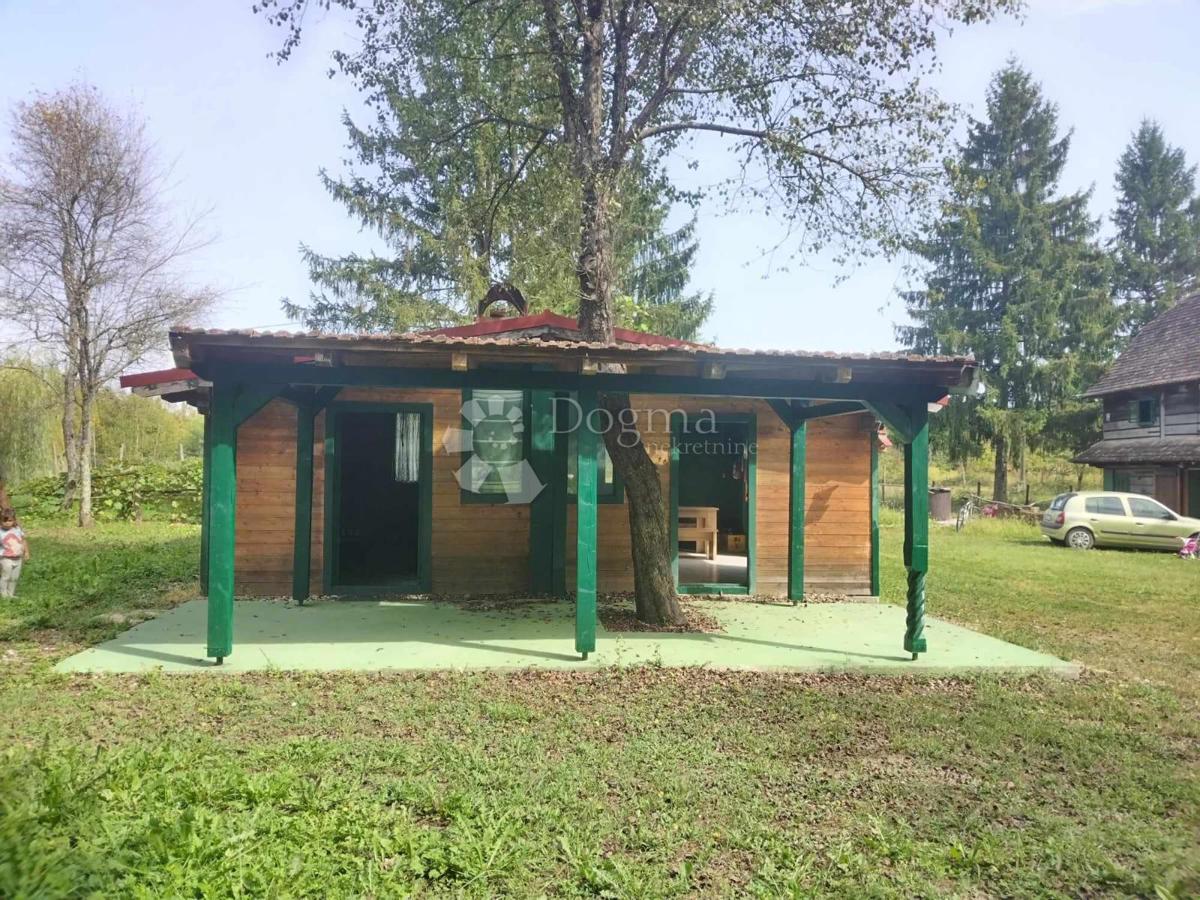 Hiša Donji Hrastovac, Sunja, 144m2