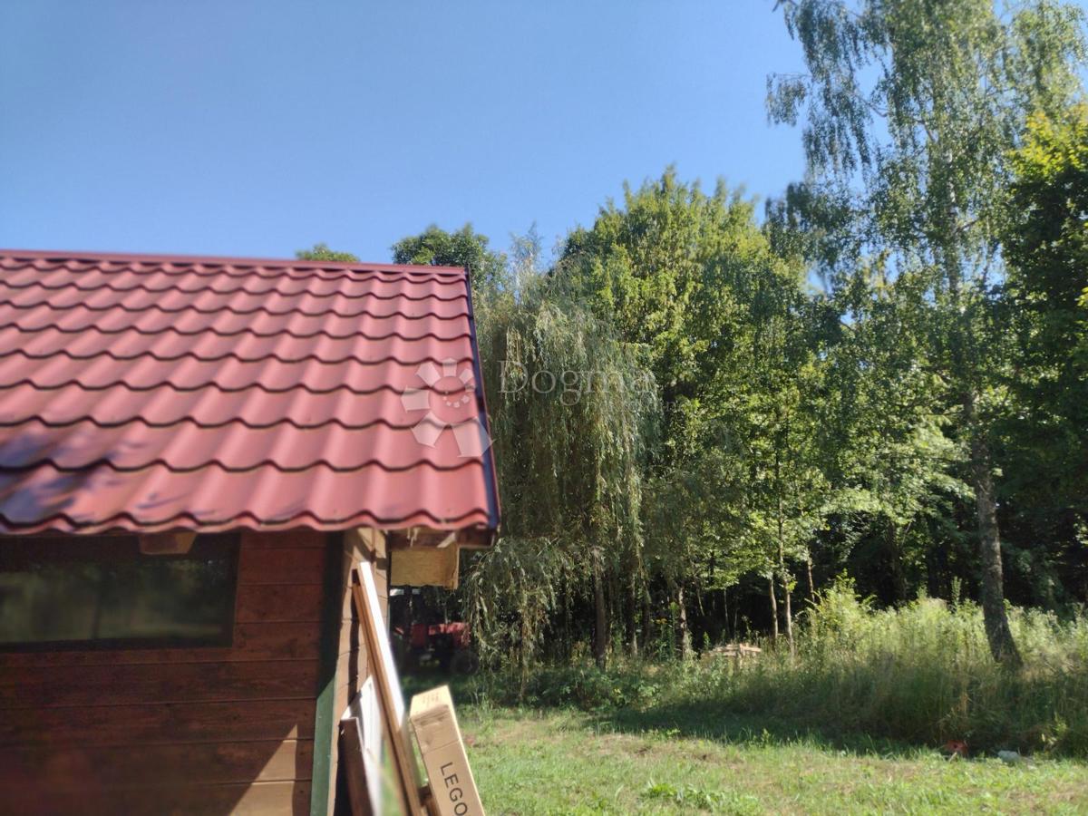Hiša Donji Hrastovac, Sunja, 144m2
